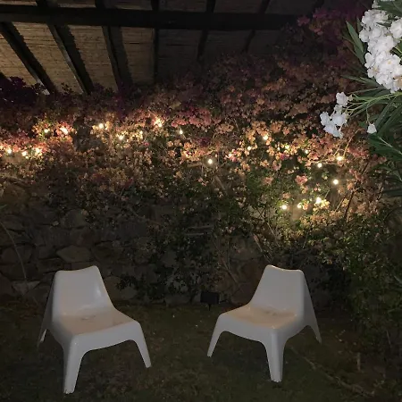 Vakantiehuis Casa Adelaide, Oasi Di Pace Con Vista Mare *
