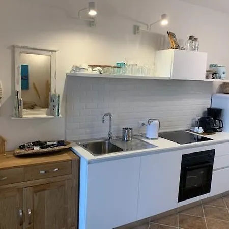 Semesterbostad Casa Adelaide, Oasi Di Pace Con Vista Mare